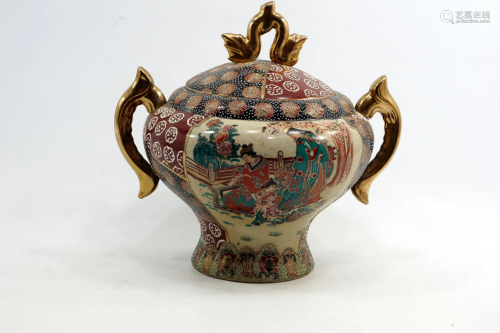 Japanese SATSUMA urn, artist's work signed technique