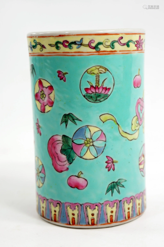 Chinese vase for storing pencils and pens Signed at the