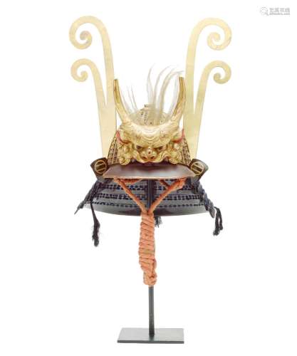 An Odawara-school Tamagata zaboshi kabuto (helmet with ball-...