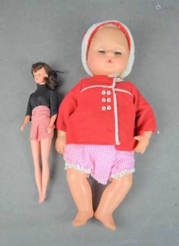 A Tiny Tears original doll, and a vintage doll