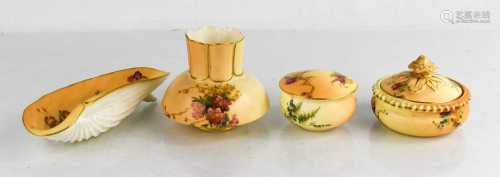 Four pieces of Royal Worcester, to include two trinket boxes...