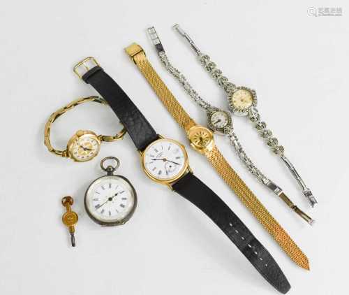 A group of vintage ladies and gents watches, various makes t...