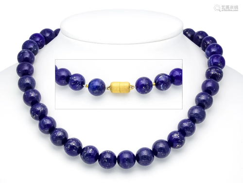 Lapis lazuli necklace with lo