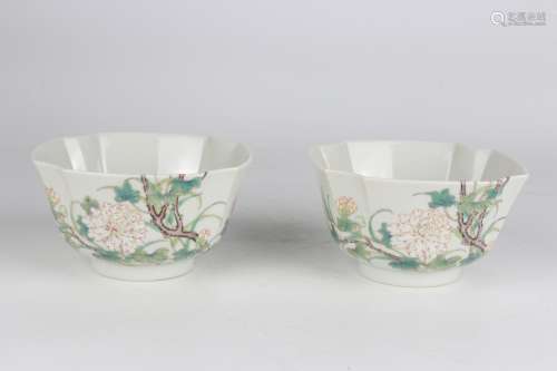 Famille-rose Cup with Floral Design and Melon Ridge, Yongzhe...