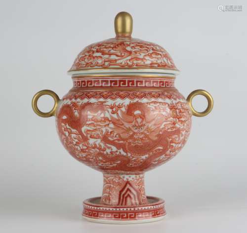 Gold-traced Pot with Dragon Pattern in Iron Red Glaze, Qianl...