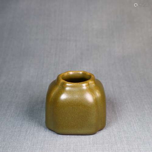 Chinese Jiang Tea Glaze Porcelain Brush Washer