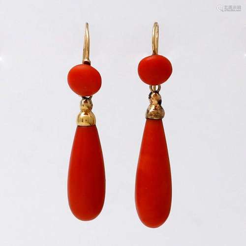 Coral long earrings, 19th Century.