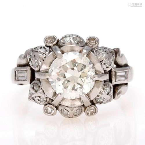 Diamonds ring, mid 20th Century.