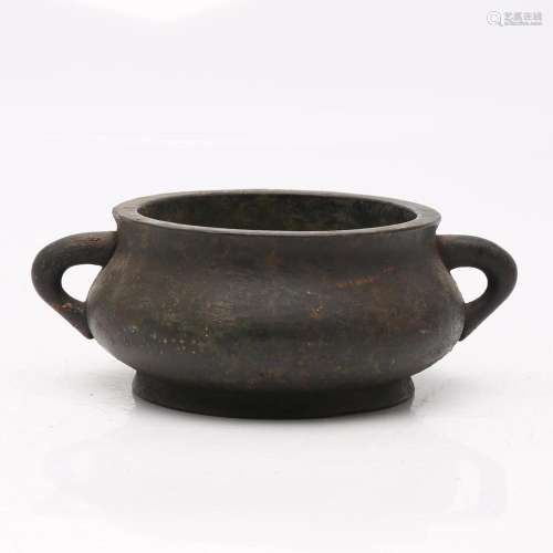 Chinese bronze censer, probably Ming, 17th Century.