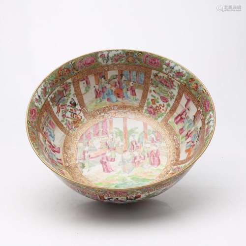 Chinese bowl in Canton porcelain, 19th Century.
