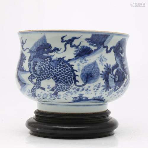 Chinese bowl in blue and white porcelain, probably 19th Cent...