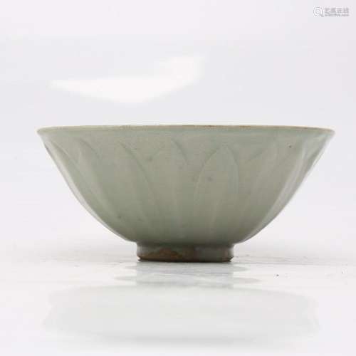 Chinese lotus bowl in Longquan celadon porcelain, probably M...