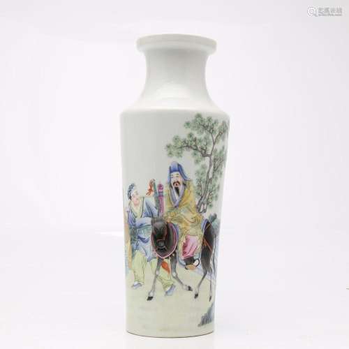 Chinese vase in Republic-style porcelain, early decades of t...