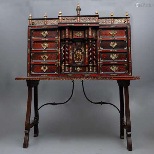 Spanish or Neapolitan Baroque-style chest, in rosewood, ebon...