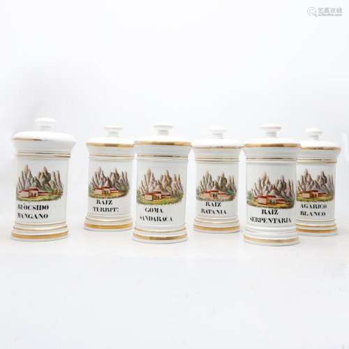 Six Montserrat pharmacy jars in porcelain, 19th Century.