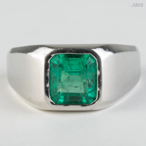 Platinum and Emerald Ring