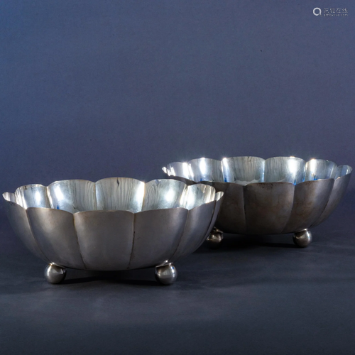 Pair of Mexican Silver Bowls on Three Feet