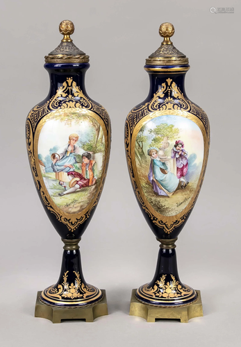 Pair of lidded vases in Sevres