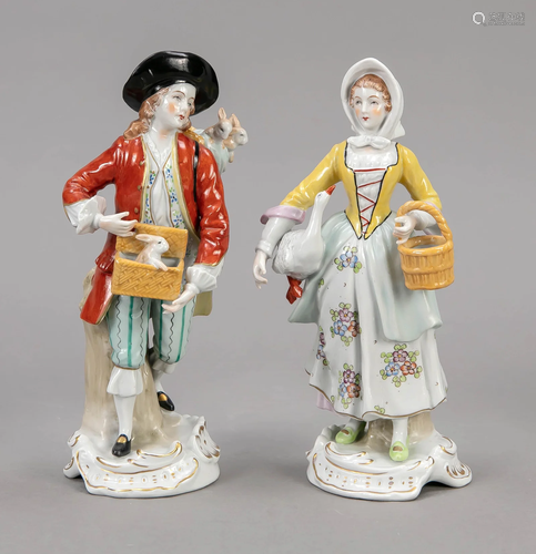 Pair of market criers, Sitzend