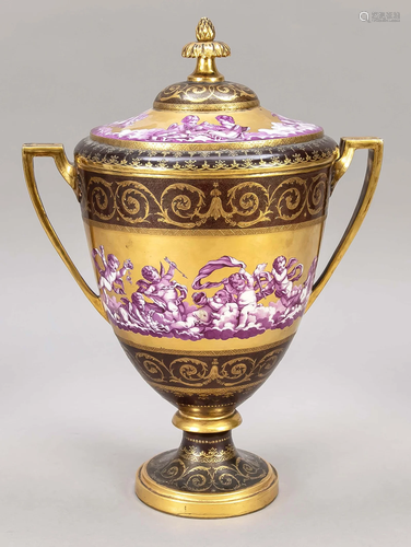 Classicism lidded vase, Augart