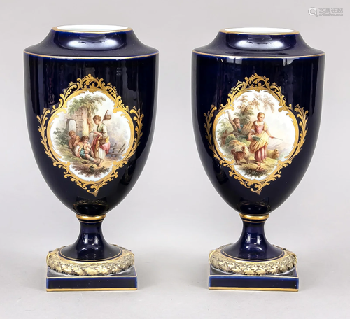 Pair of vases, Meissen, Knauff