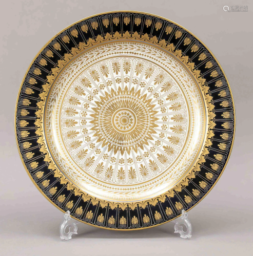 Large round serving dish, Sevr
