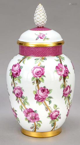 Lidded vase, KPM Berlin, mark