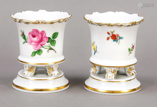 Two small stove vases, Meissen