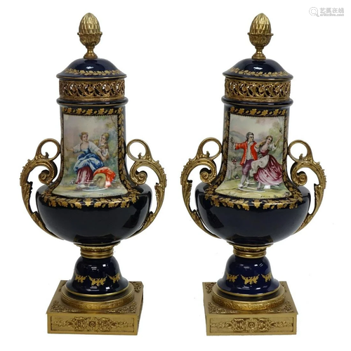 Pair of Urns