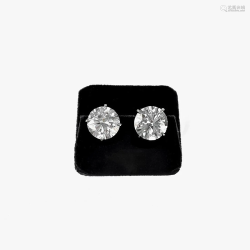 GIA 5.80ct Diamond Ear Studs