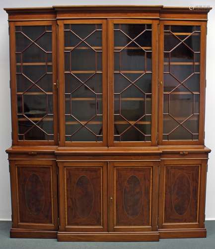 Bookcase, England, Anfang 20. Jh., Maple & Co, Mahagoni mit ...