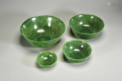 FOUR CHINESE SPINACH JADE NEST BOWLS