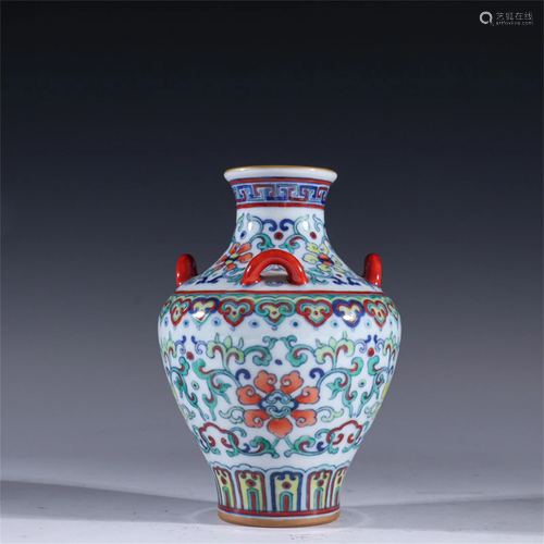 A Dou-Cai Glazed Porcelain Vase with Flower Pattern