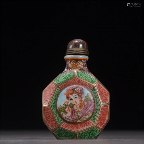 A Peking Glass Snuff Bottle with Figure Pattern