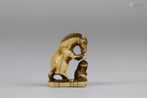 JAPAN - MEIJI period (1868 - 1912) Netsuke horse and