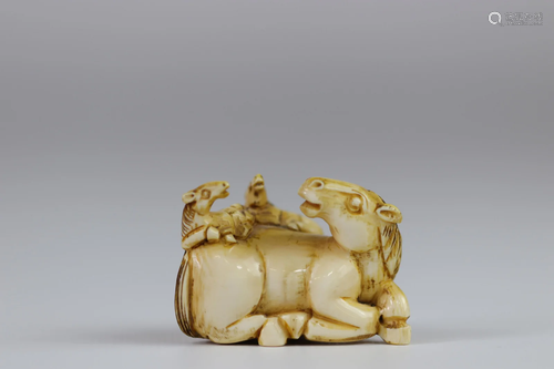 JAPAN - MEIJI period (1868 - 1912) Netsuke horse and