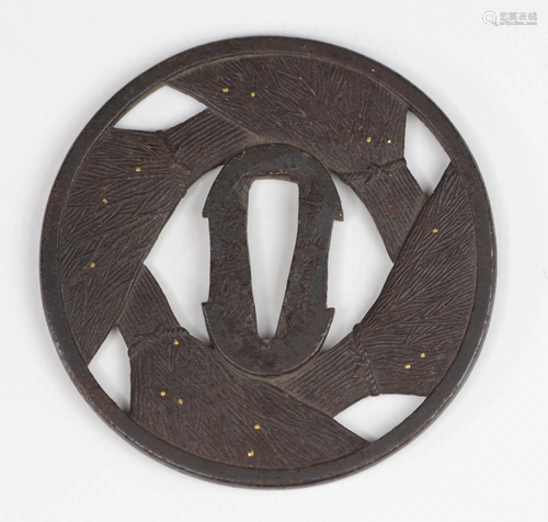 JAPAN EDO period (1603 - 1868) Iron tsuba and inlays