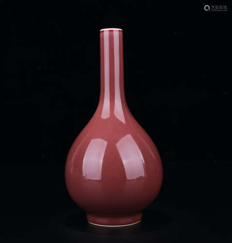 清 祭红釉胆瓶