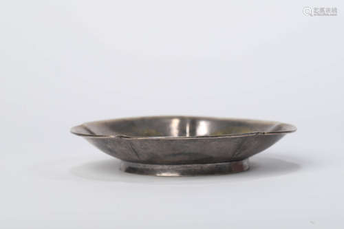 A Silver Gilding Barbed-Rim Plate