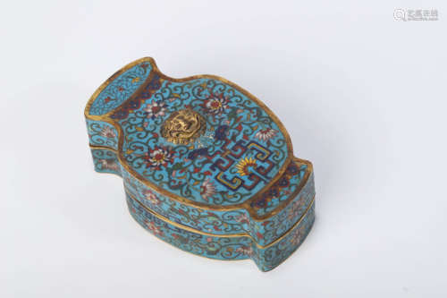 A Cloisonne Enamel Bottle-Form Box and Cover