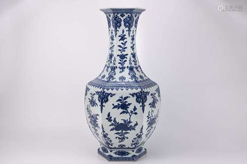 A Blue and White Fruits and Flower Hexagonal Vase