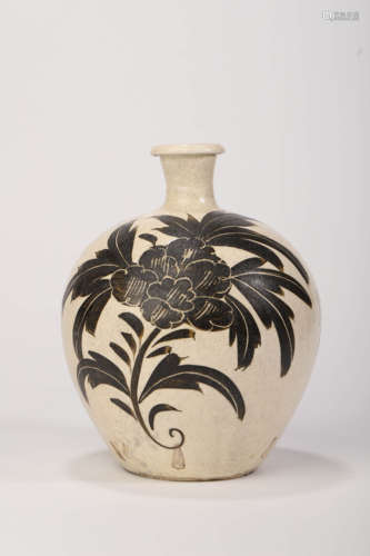 A Cizhou Kiln Floral Jar