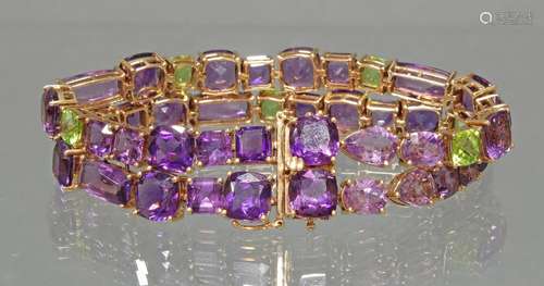 Armband, RG 750, 38 verschieden facettierte Amethyste zus. c...