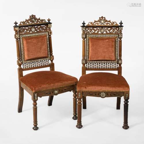 Paar Historismus-Stühle.