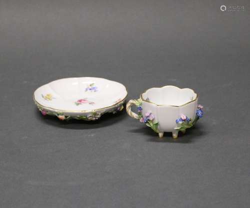 Mokkatasse mit Untertasse, Meissen, Schwertermarke, 1850-192...