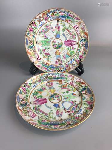 pair of chinese famille rose plate ,hand painted figures, D ...