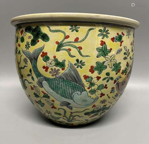 chinese  famille rose jardinere ,hand painted fish, H 18cm  ...