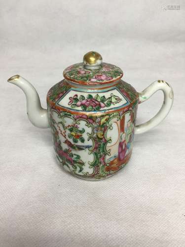 chinese  famille rose tea pot