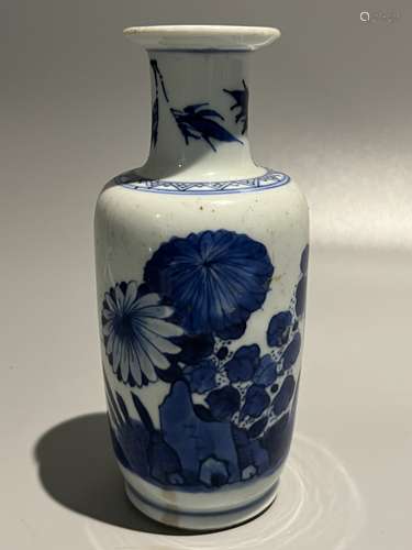 chinese blue and white vase ,H15.5cm