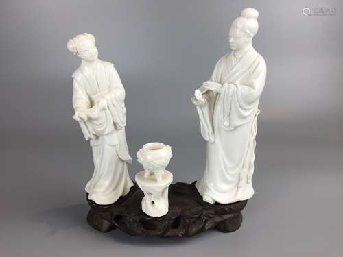 chinese porcelain figures and hardwood stand ,H 17.5cm x 14....